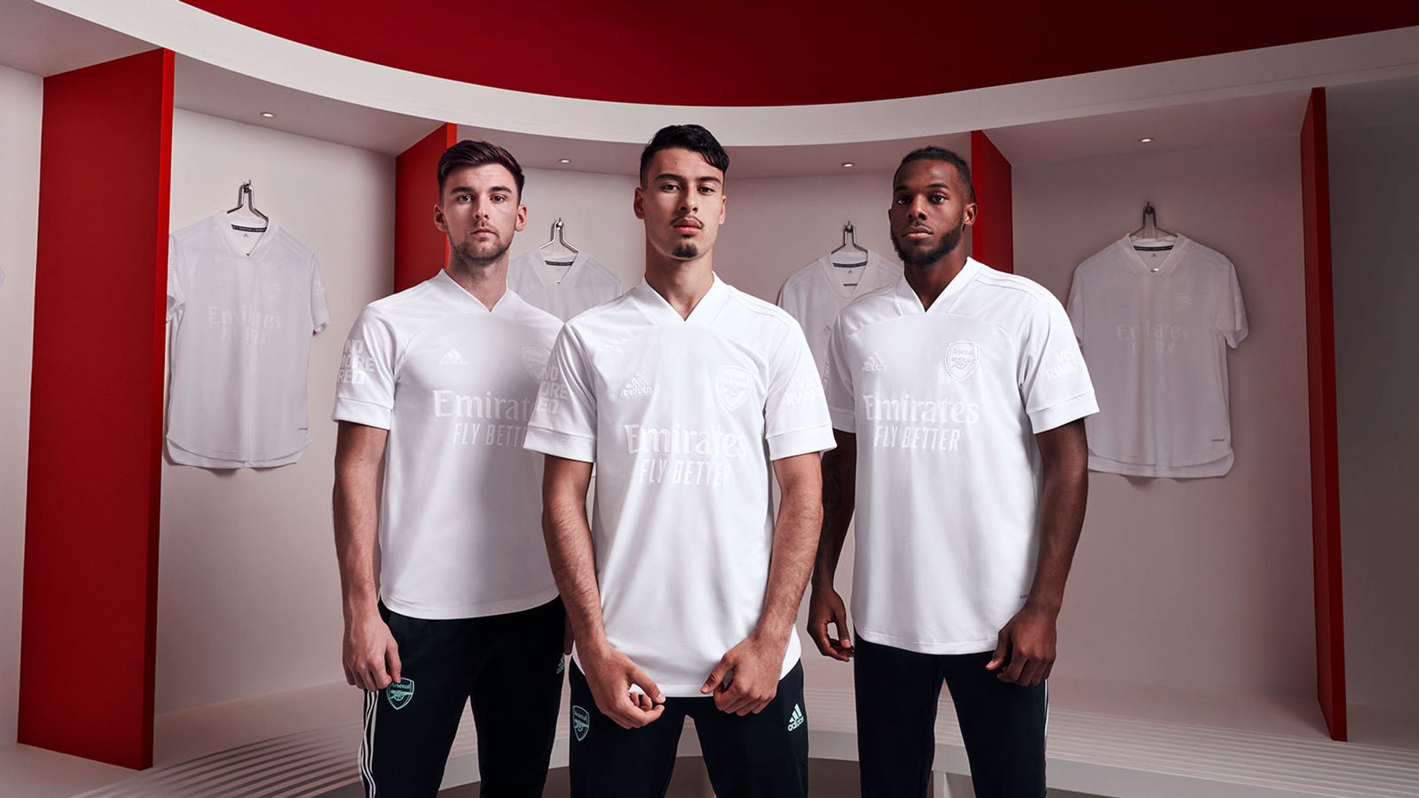 Maillot Arsenal blanc Nottigham Forrest FA Cup