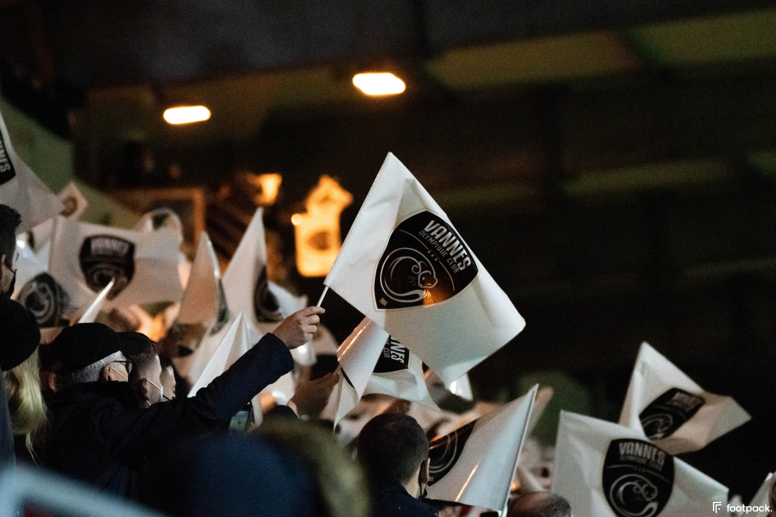 Vannes OC - PSG - Au Stade - footpack.