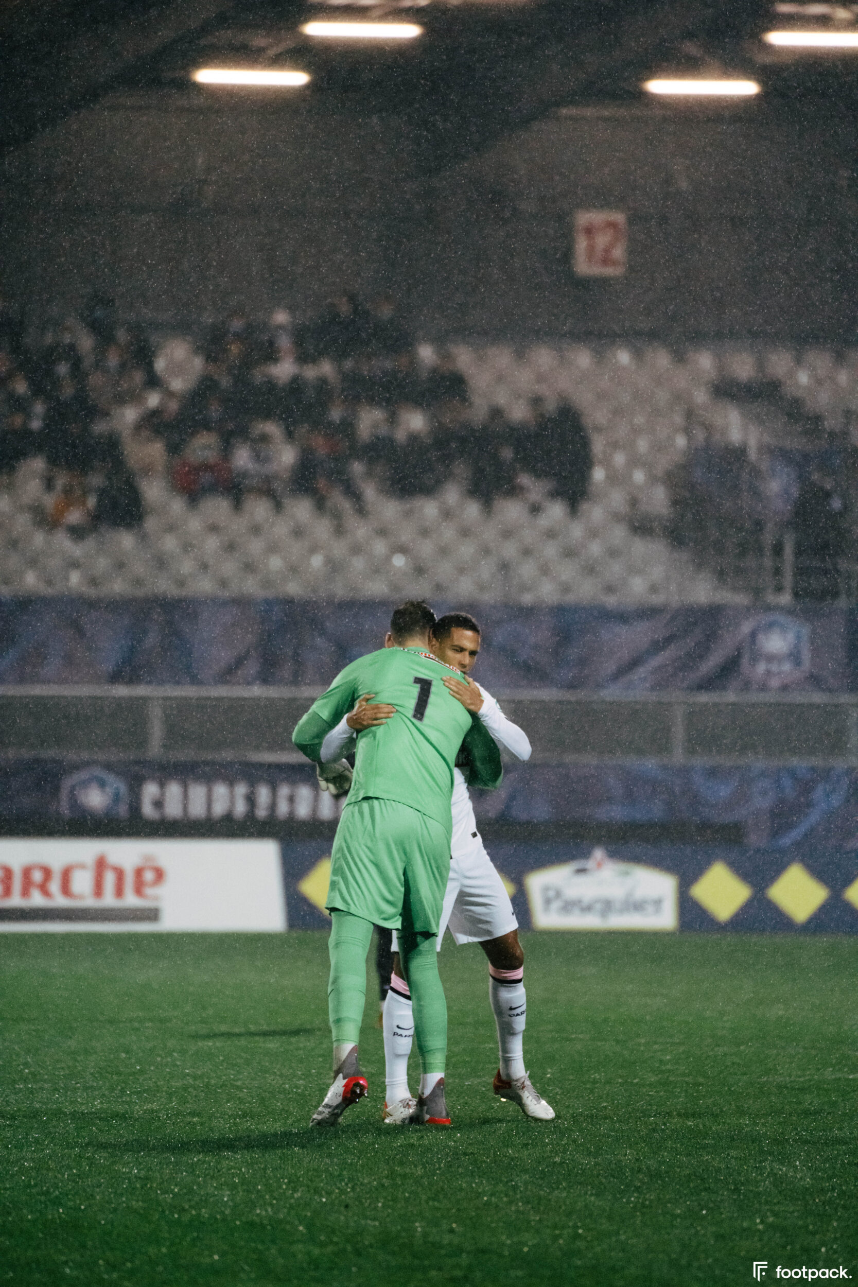 Vannes OC - PSG - Au Stade - footpack.