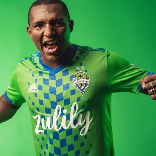 Image de l'article Les Seattle Sounders dévoilent un maillot en hommage à leurs supporters