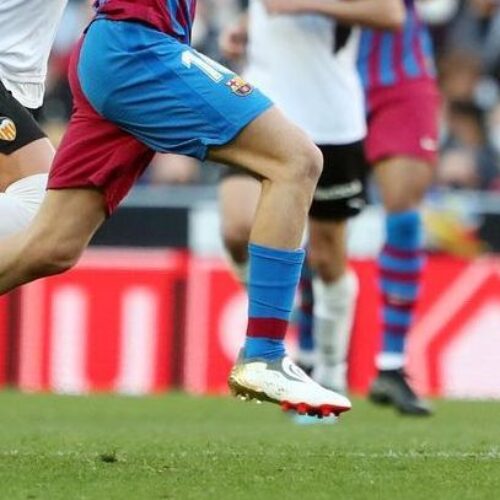 Image de l'article Une touche de dorée sur les crampons de Pedri, cadeau d'adidas