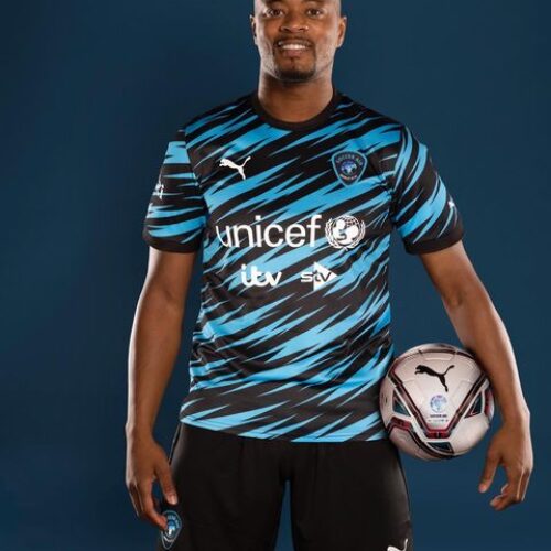 Image de l'article PUMA dévoile les nouveaux maillots du Soccer Aid 2022