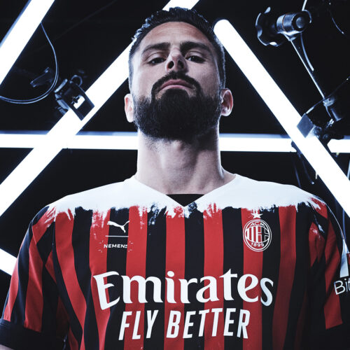 Image de l'article L'AC Milan dévoile un maillot fourth complètement barré
