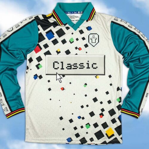 Image de l'article Les maillots vintage débarquent sur FIFA22