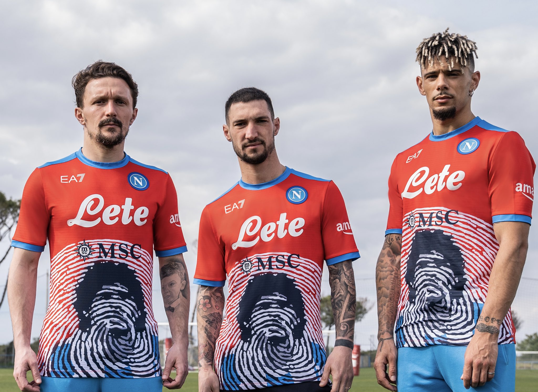 Maillot Naples Maradona rouge - AC Milan