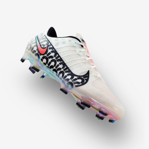 Image de l'article Mercurial Air Zoom Ultra SE : la nouvelle bombe de Nike Football