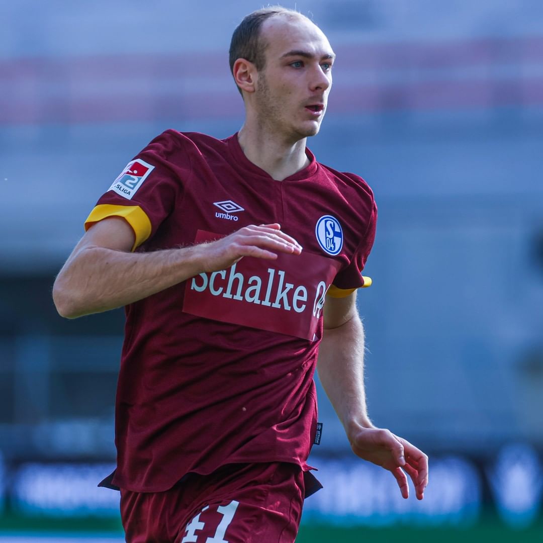schalke 04 gazprom russie sponsor