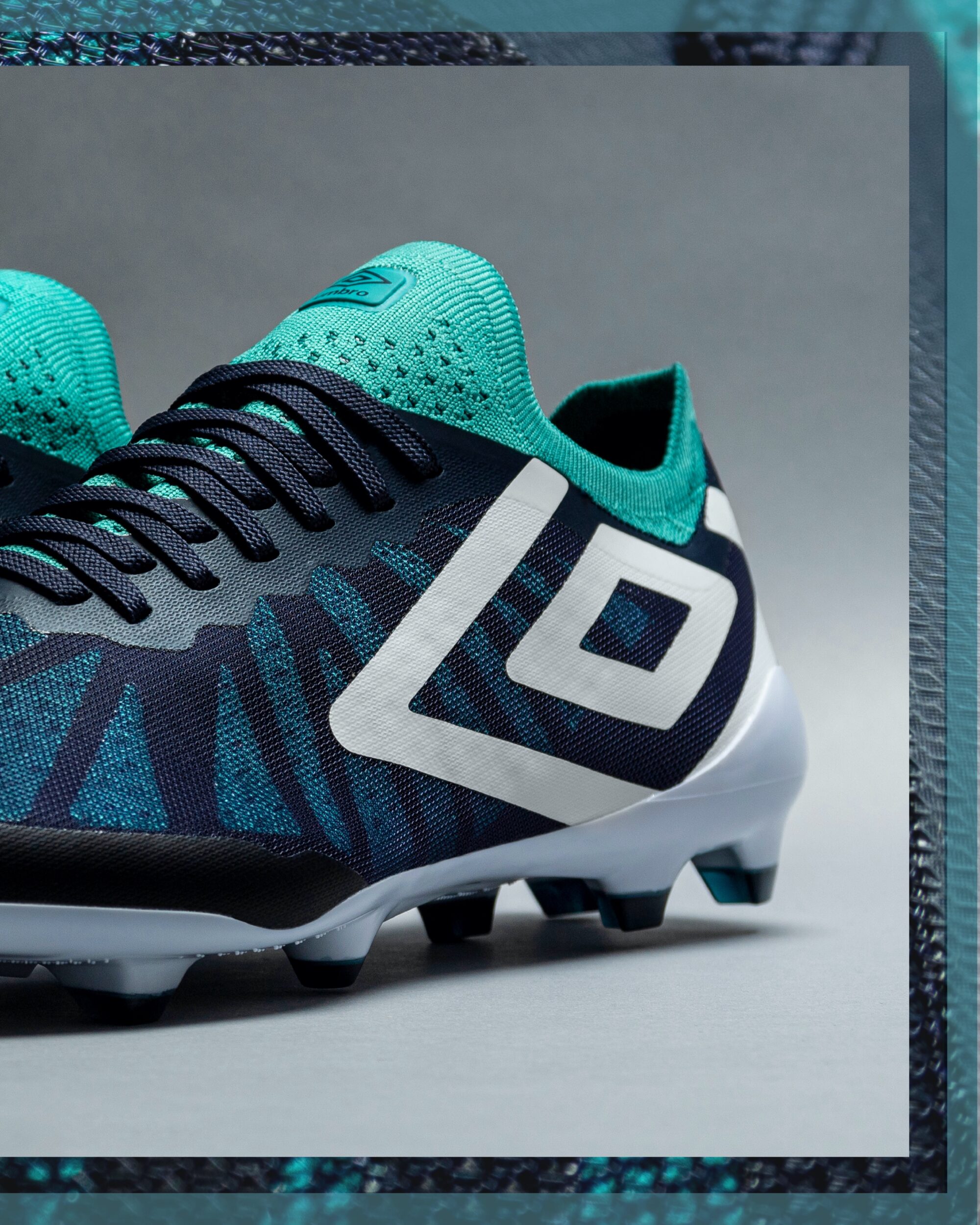 Umbro Velocita 6 vert/noir/bleu marine
