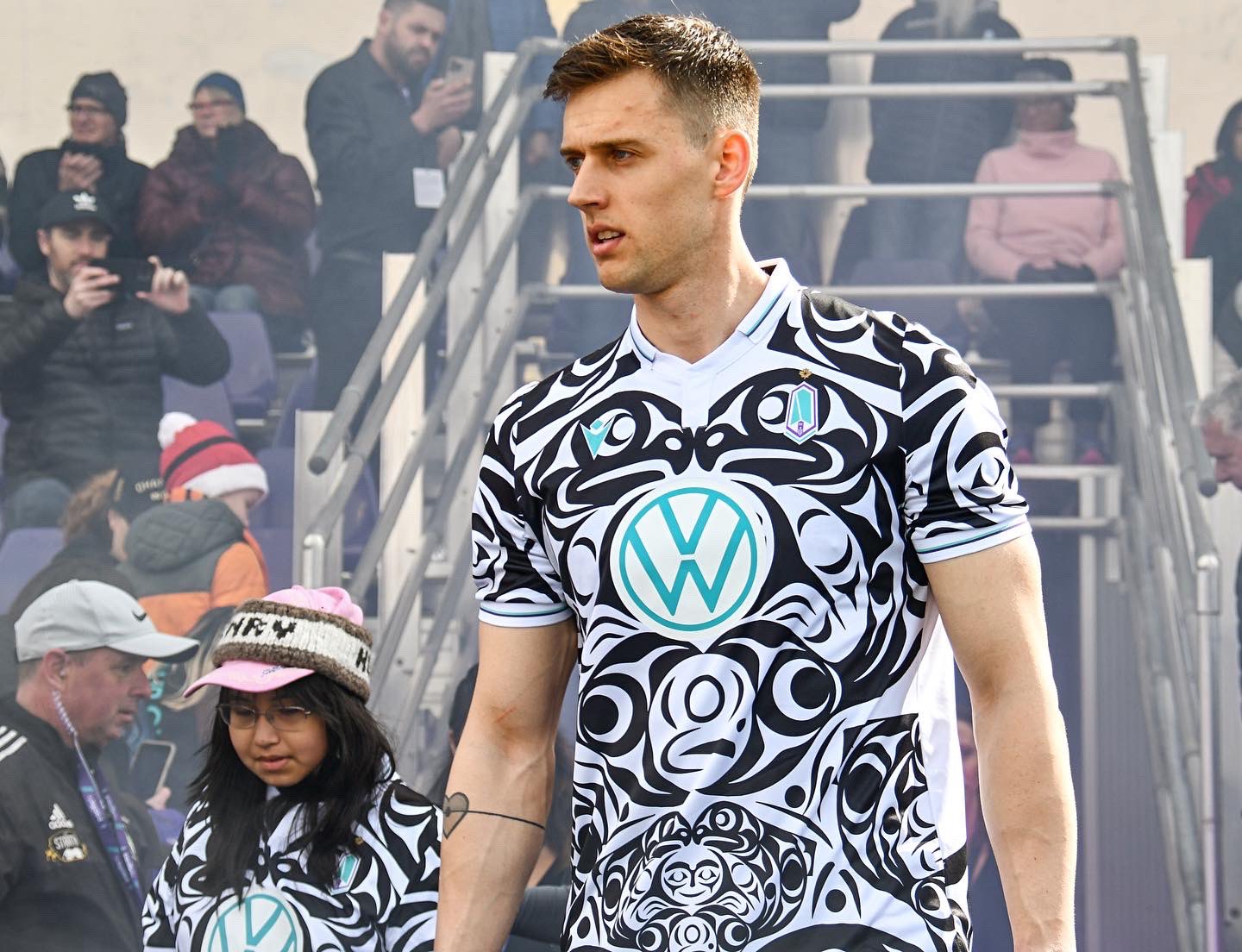 maillot pacific fc 2022 exterieur macron