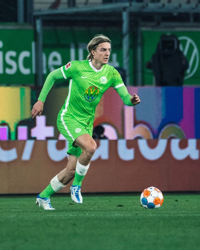 maillot wolfsburg 2021 2022 domicile nike diversité 2
