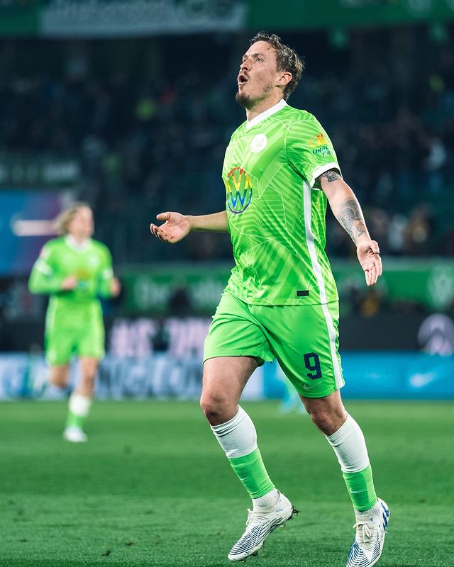 Maillot de foot Replica Nike Dri-FIT VfL Wolfsburg 2024/25 Stadium Extérieur pour homme. Nike FR