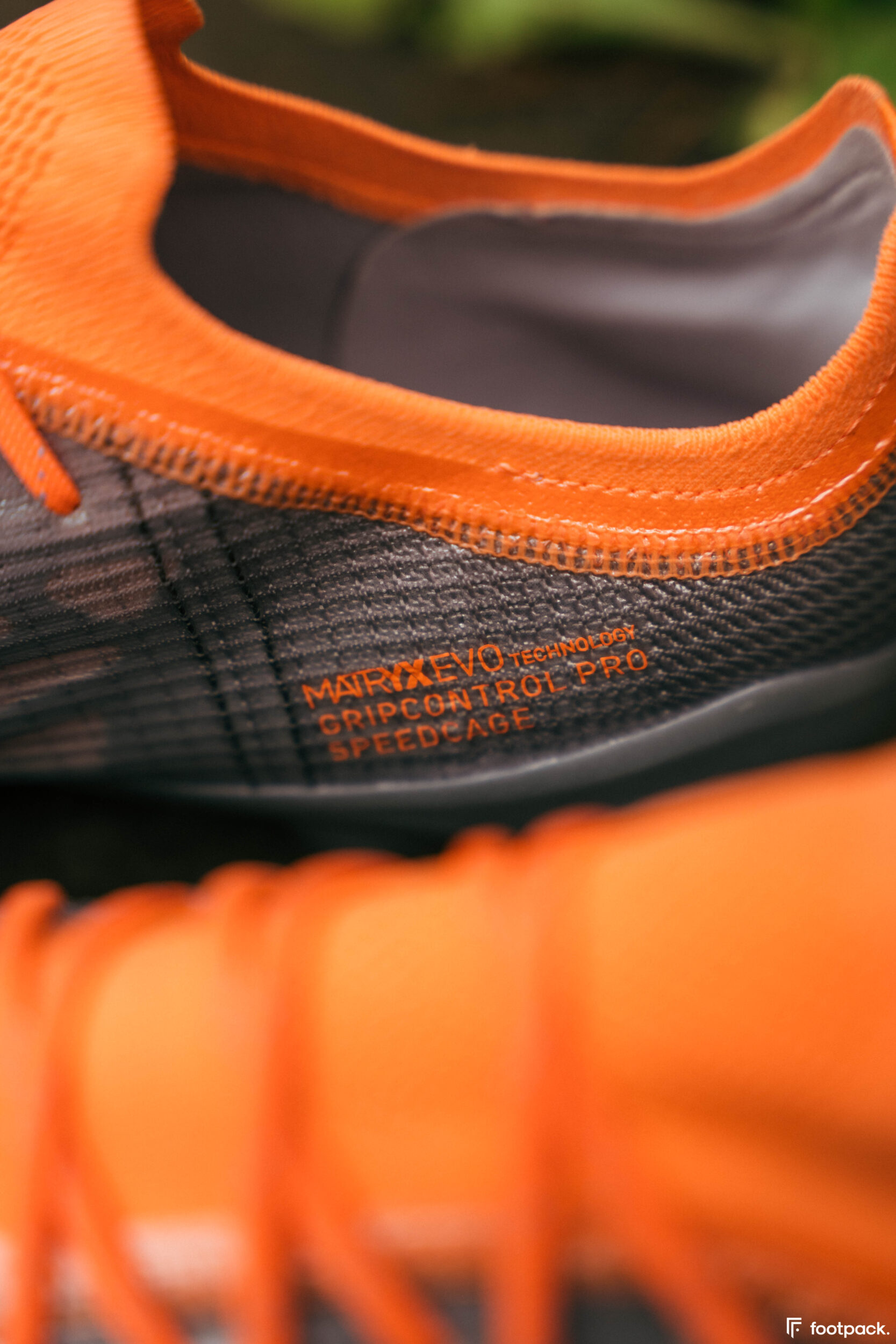 PUMA Ultra 1.3 "Instinct"