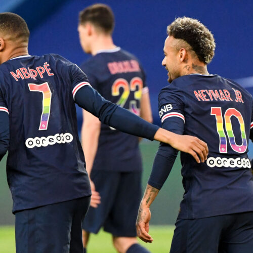 Image de l'article Flocage arc-en-ciel sur les maillots : les clubs de Ligue 1 et Ligue 2 vont lutter contre l'homophobie