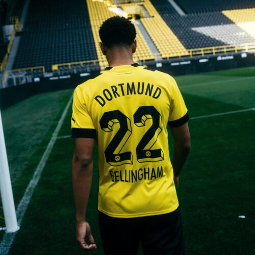 Image de l'article Des flocages rétro pour les maillots de Dortmund et Gladbach