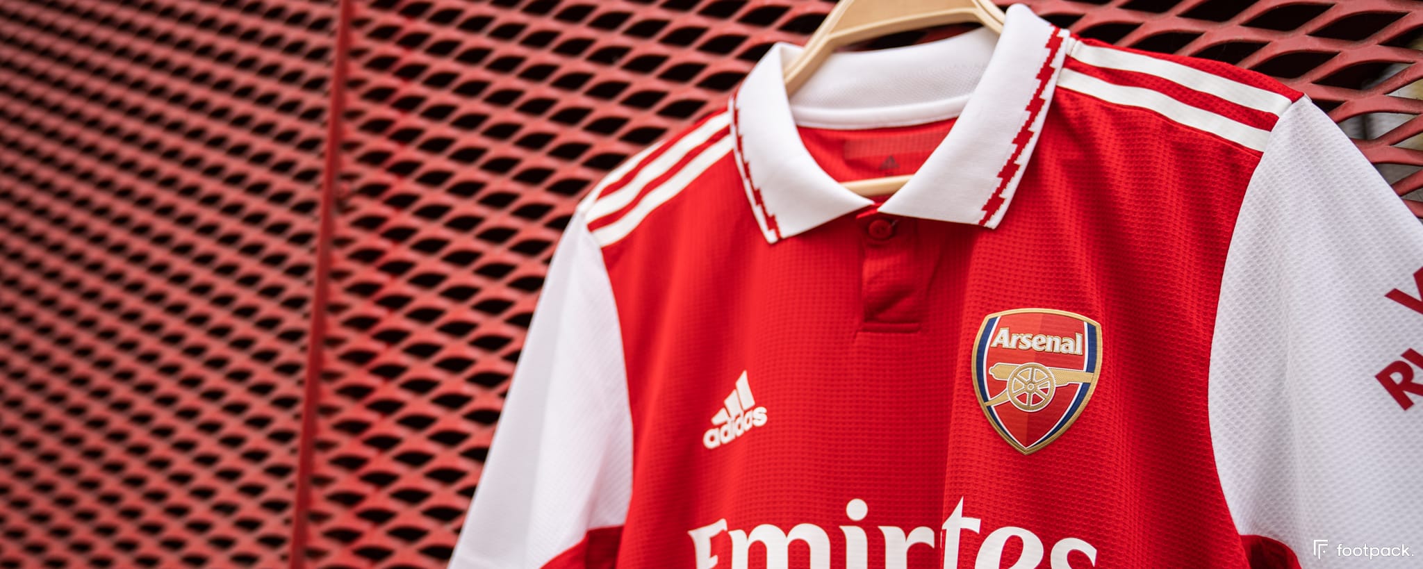 Arsenal : un maillot 2022-2023 classique signé adidas