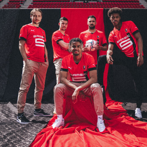 Image de l'article Rennes dévoile ses maillots 2022-2023 avec PUMA
