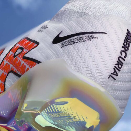 Image de l'article La Air Zoom Mercurial de Nike est disponible à la vente !