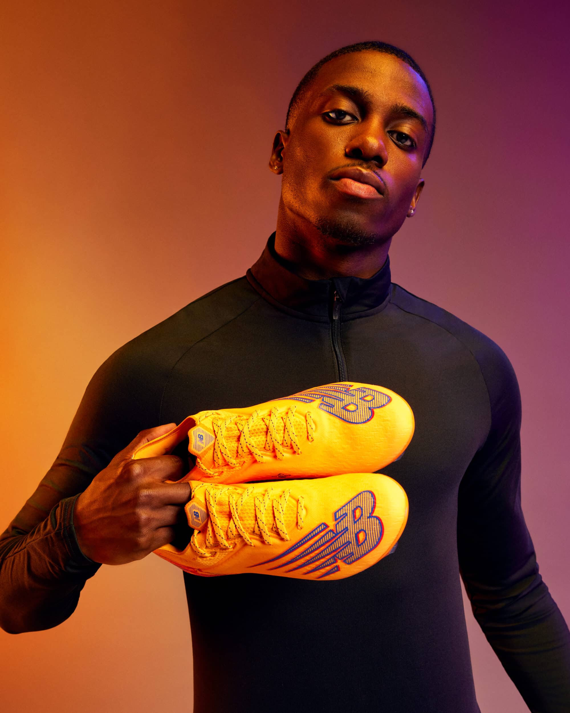 crampons tim weah new balance furon