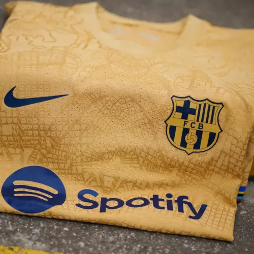 Image de l'article Quand le maillot extérieur du Barça s'inspire des médailles des Jeux Olympiques !