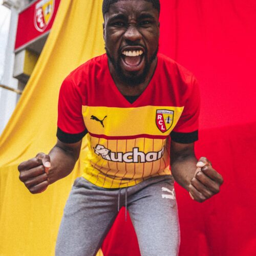 Image de l'article Lens-OM : un maillot spécial pour sensibiliser au don du sang