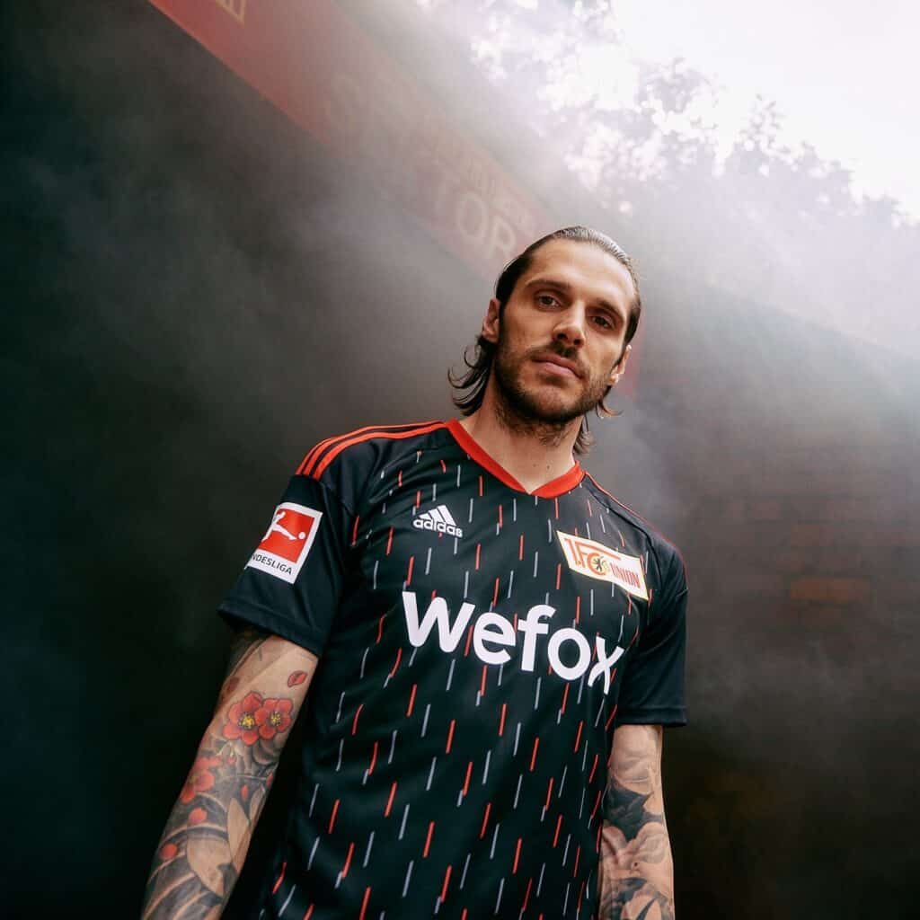 Maillot Espagne Extérieur 2022 - Authentic : Maillots de foot et NBA