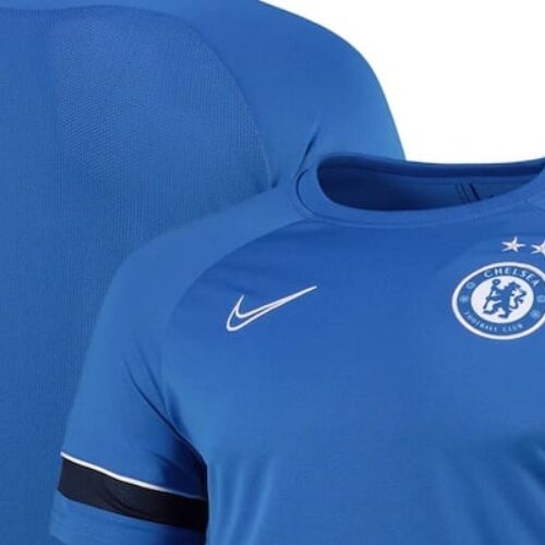 Image de l'article Chelsea va porter 2 étoiles au dessus de son logo ... sur les tenues d'entrainement