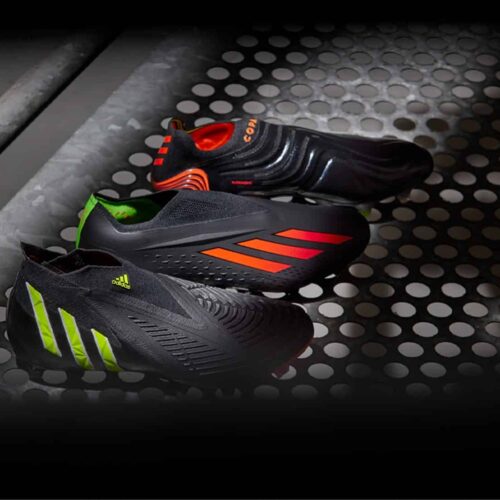 Image de l'article Crampons adidas : du noir sur tous les modèles avec le 