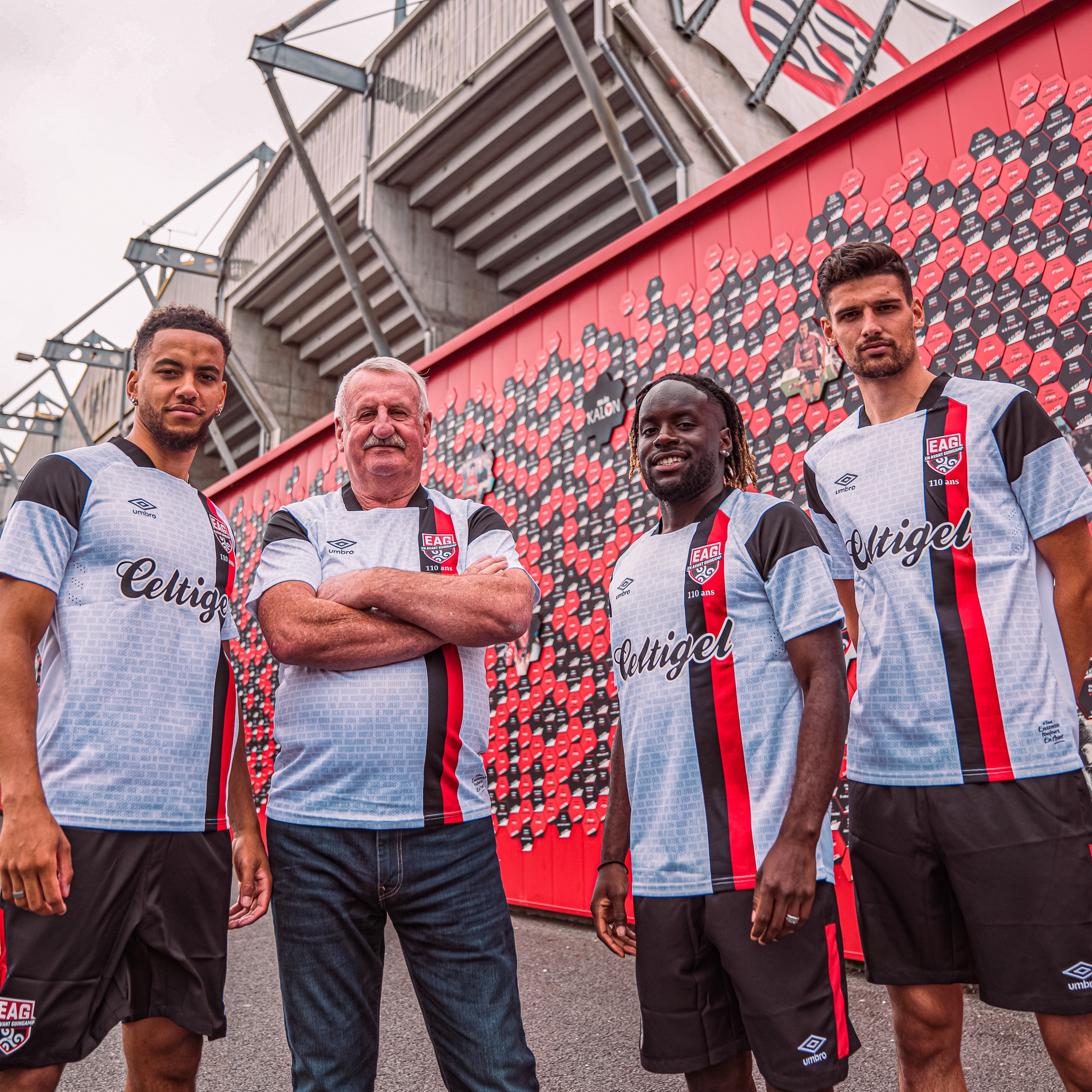 maillot exterieur ea guingamp 2022-2023