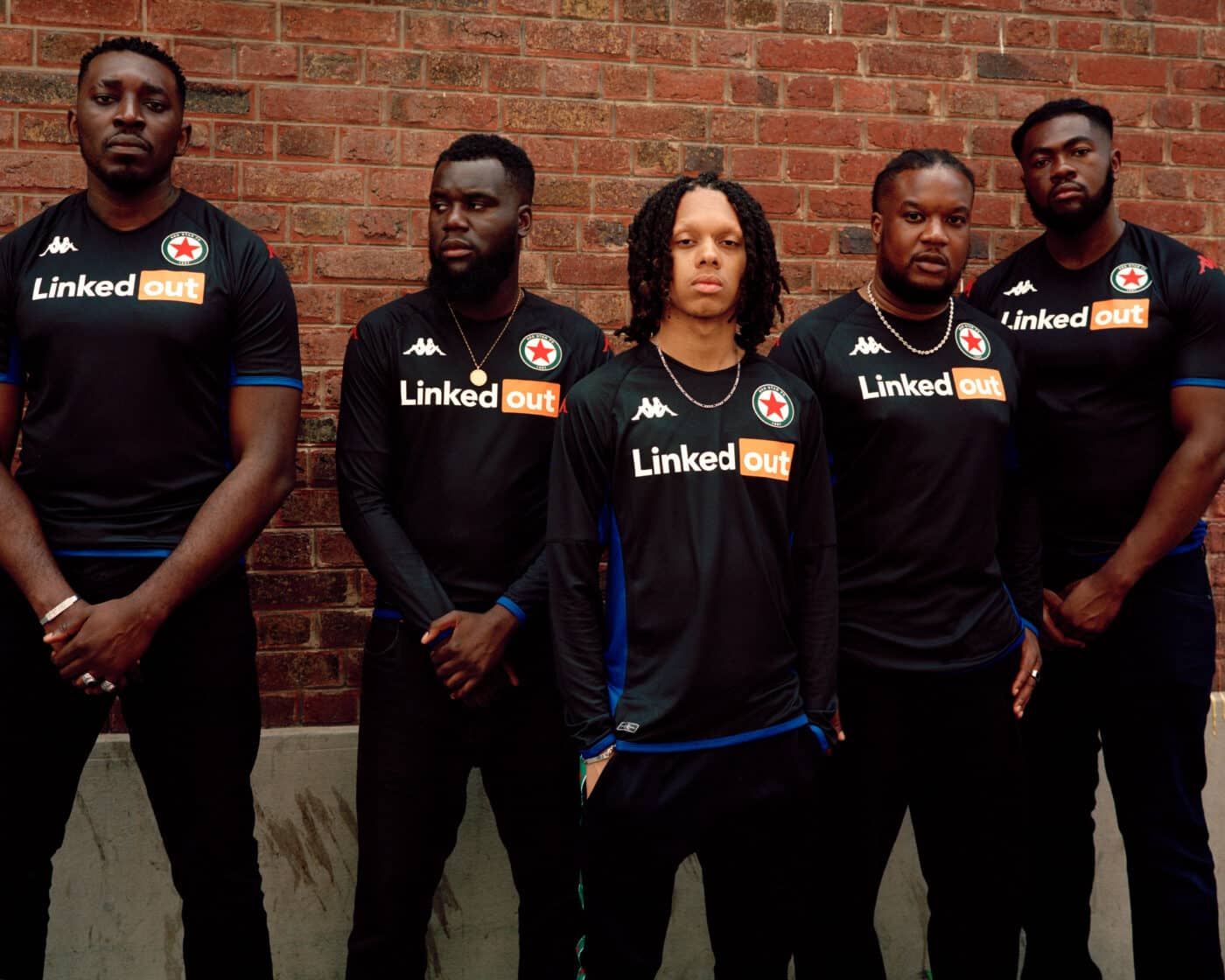 étoile Qui Clignote Rouge Vert 2022 Le Red Star FC révèle des maillots en collaboration avec Lack of Guidance
