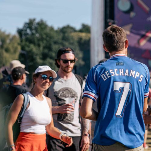 Image de l'article Quand les maillots de foot envahissent le festival des Vieilles Charrues