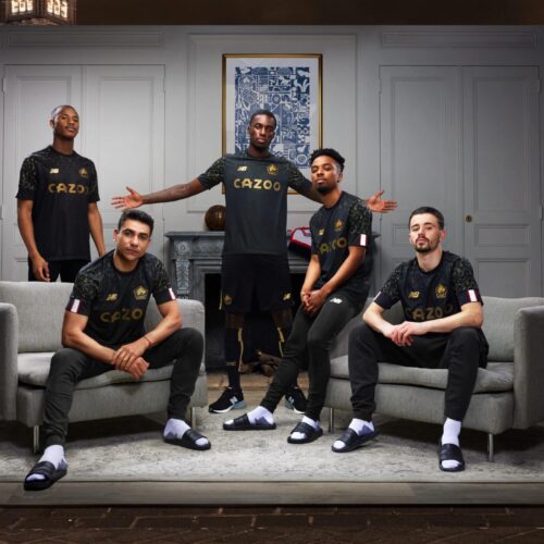 Image de l'article LOSC : un maillot third paré de Dogues pour la saison 2022-2023