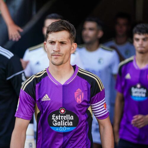 Image de l'article Real Valladolid : des maillots dorés pour honorer le passé du club