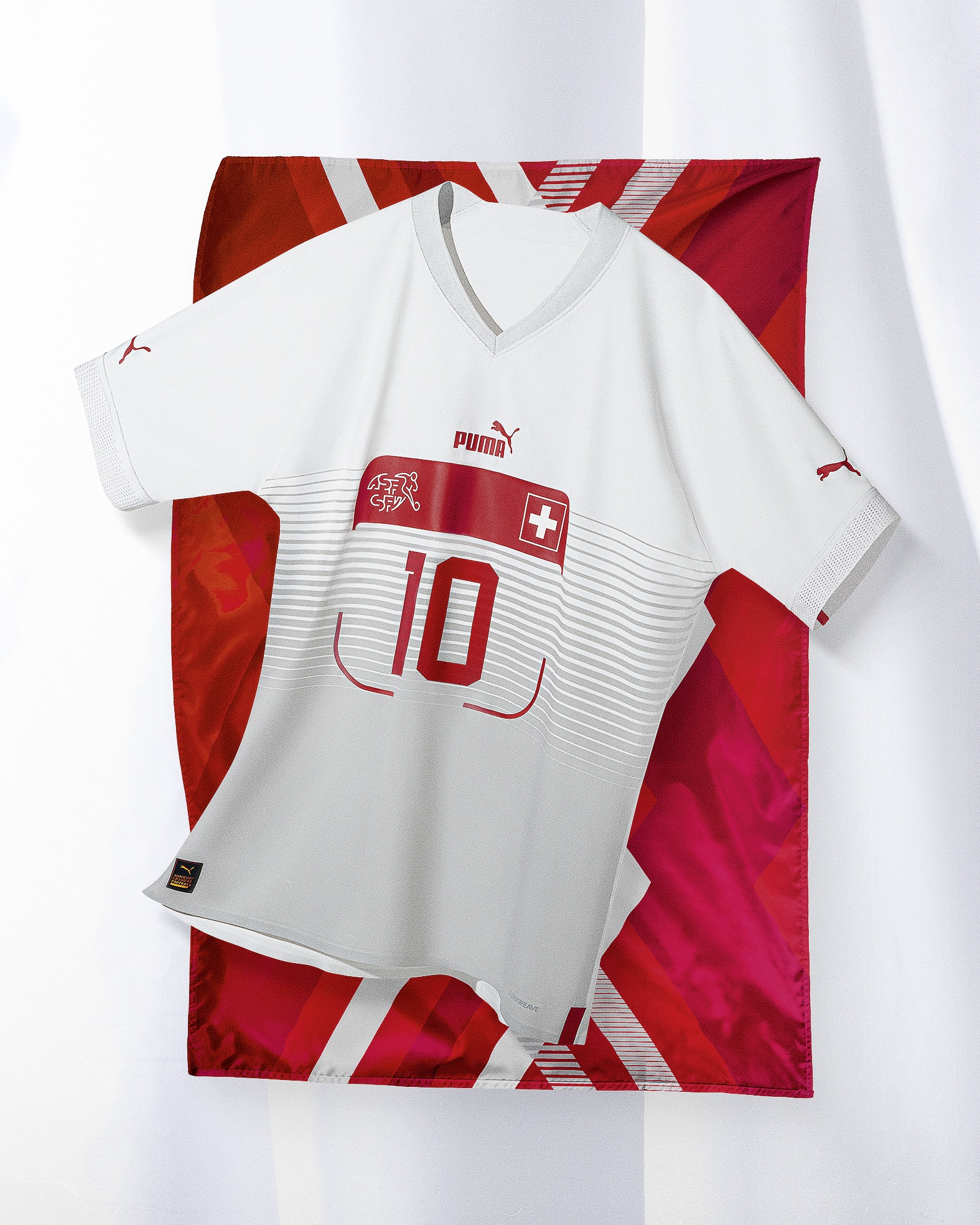 maillot suisse coupe du monde 2022