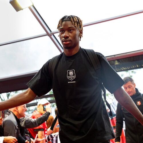 Image de l'article Balenciaga habille désormais le Stade Rennais