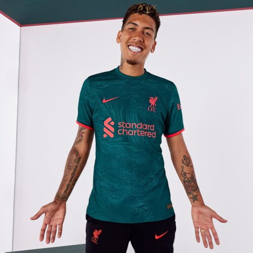 Image de l'article Liverpool s'inspire de ses supporters pour son nouveaux maillot third