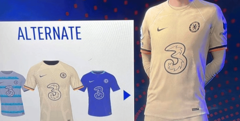 Maillot Chelsea FC 2010-2011 - 3ème équipement (extérieur) - Taille L - Numéro 15 - État Très Bon