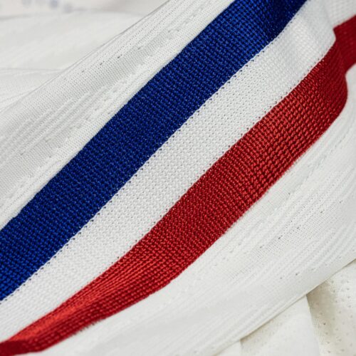 Image de l'article Quel maillot pour l’équipe de France pour le premier tour de la Coupe du Monde ?