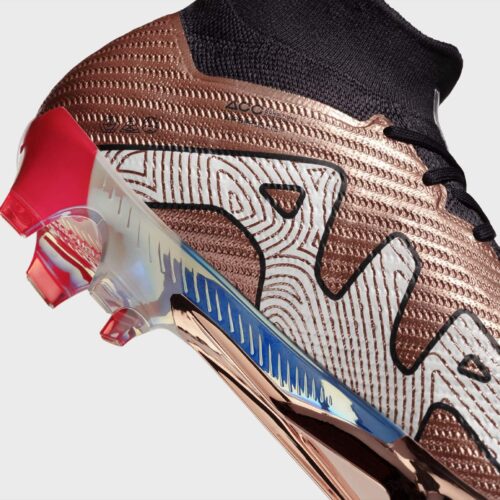 Image de l'article Mbappé reçoit de nouveaux crampons aux couleurs de la France