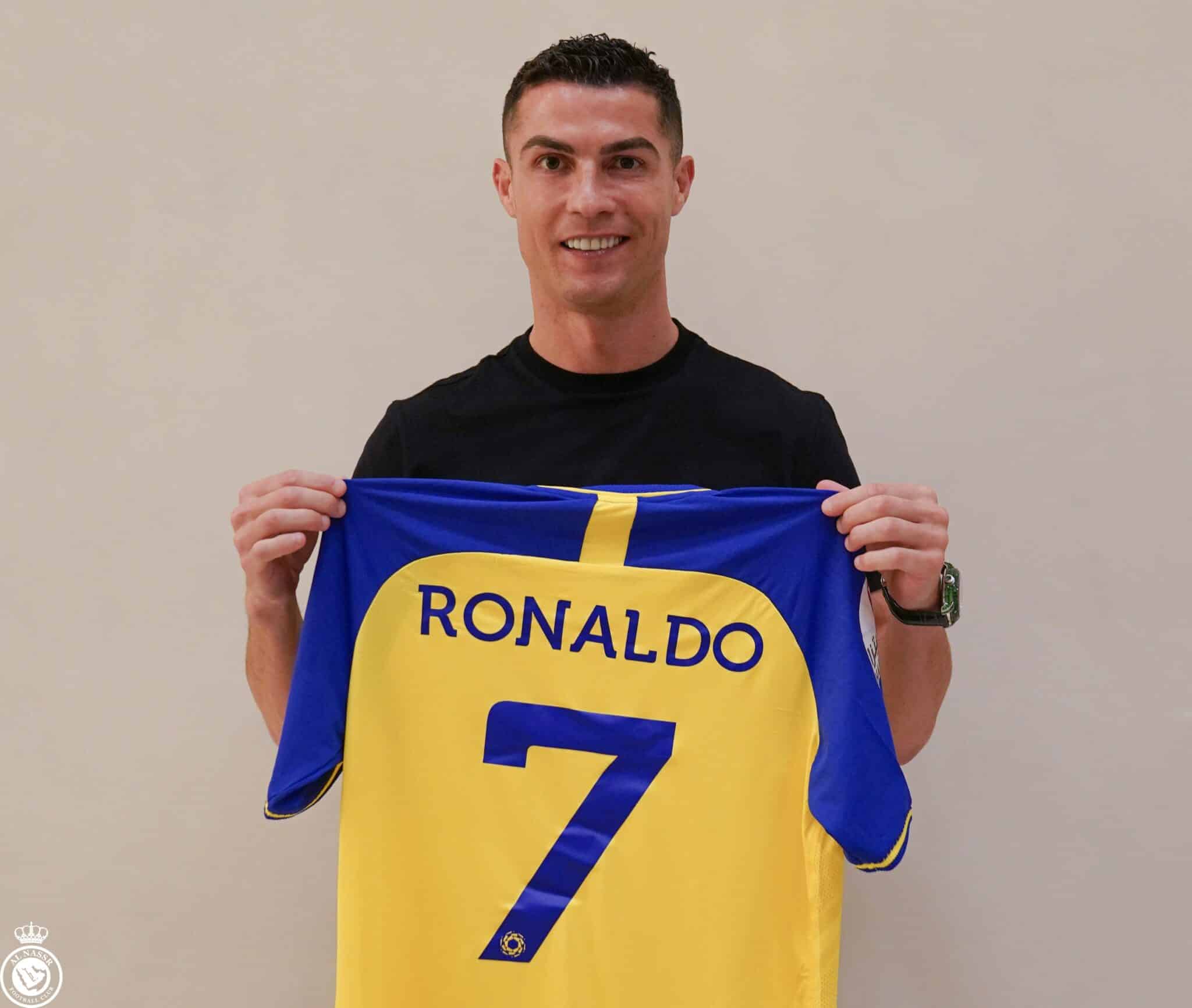 AlNassr tout savoir sur le nouveau maillot de Cristiano Ronaldo AlNassr tout savoir sur le nouveau maillot de Cristiano Ronaldo