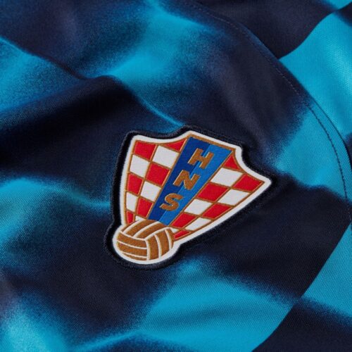 Image de l'article Coupe du Monde 2022 : le maillot extérieur de la Croatie inspiré de la côte Adriatique