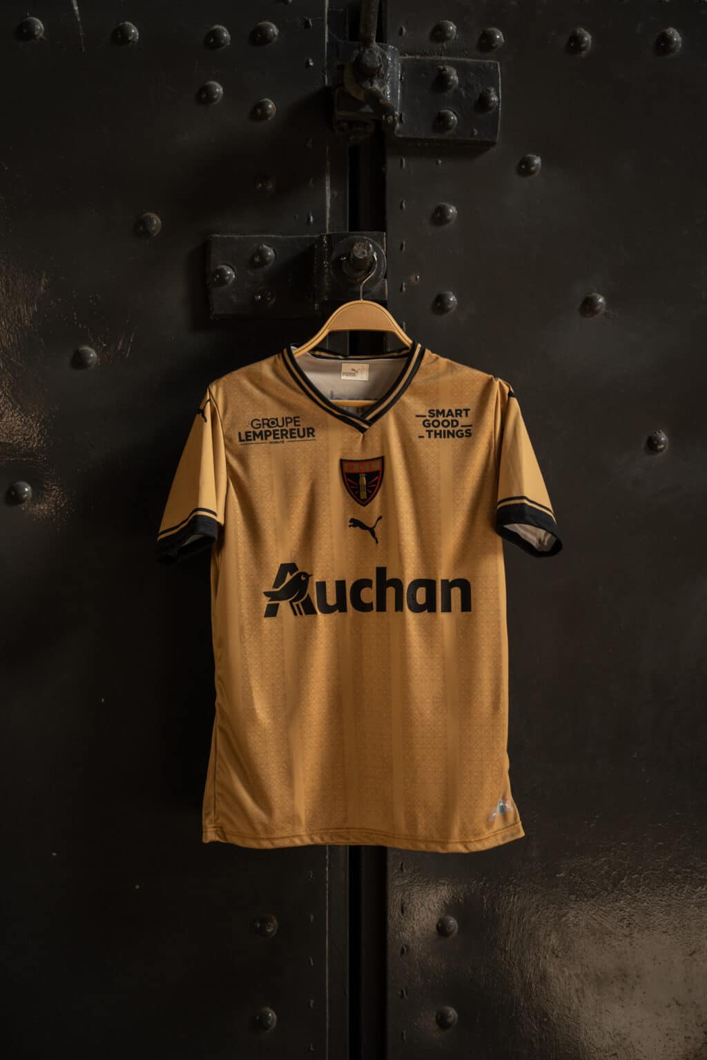 Maillot SainteBarbe de Lens la tenue 2223 présentée par PUMA