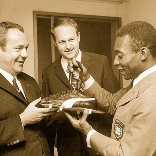 Image de l'article Pelé : une légende du football et du marketing