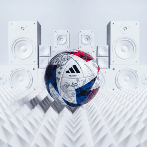 Image de l'article adidas dévoile son nouveau ballon pour la MLS