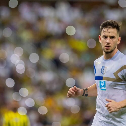 Image de l'article Les 5 maillots de foot les plus stylés du championnat d'Arabie Saoudite