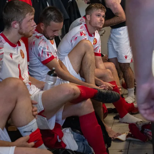 Image de l'article Comment laver un maillot de foot sans l’abîmer ?