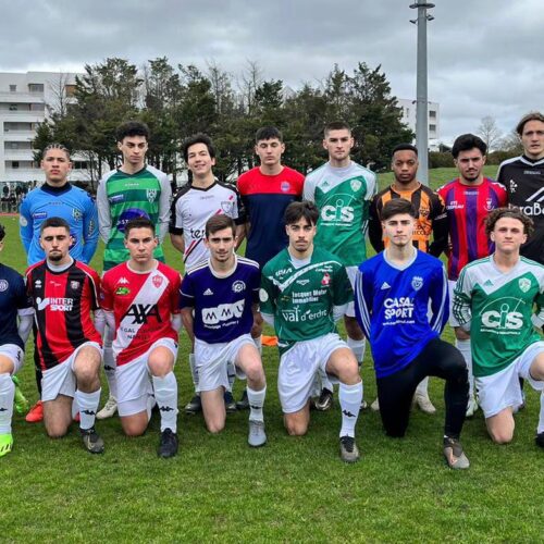 Image de l'article Quand les joueurs de l'USJA Carquefou rendent hommage à leur club d'enfance