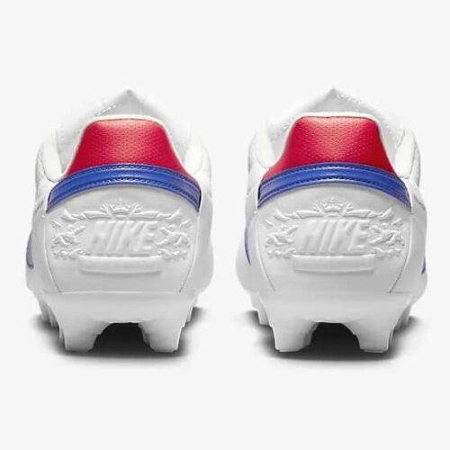Image de l'article Malgré son annonce, Nike ressort des crampons en cuir kangourou !