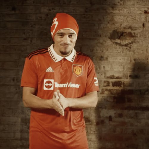 Image de l'article Mister V, les maillots de foot portés dans sa dernière vidéo YouTube
