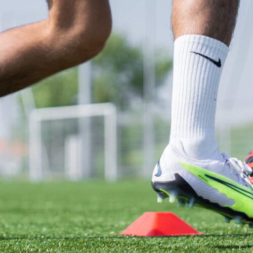 Image de l'article Luminous Pack : du jaune et du rose pour la Phantom et la Mercurial de Nike