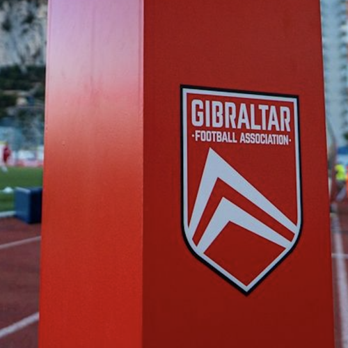 Image de l'article À quoi fait référence le logo de la sélection de Gibraltar ?